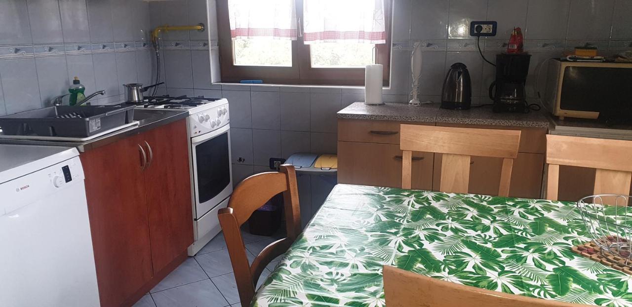 Apartments Nena 3* Ližnjan Dış mekan fotoğraf